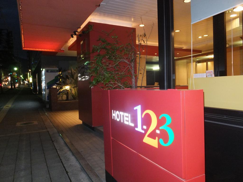 Hotel 1-2-3 Kōbe Exterior foto